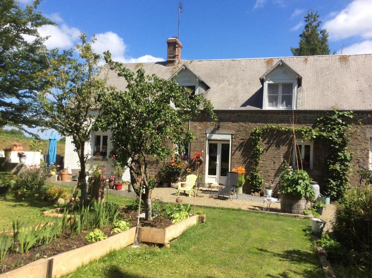 Le Chalange Bed & Breakfast Lapenty ภายนอก รูปภาพ